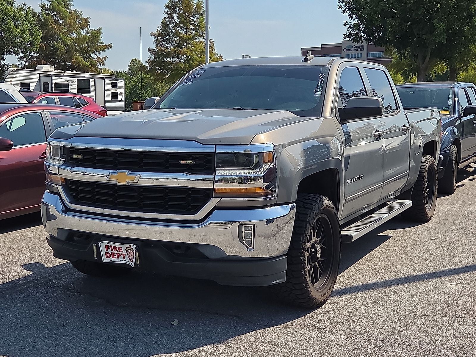 chevrolet silverado 1500 2017 3GCUKRECXHG270220 image chevrolet silverado 1500 2017 3GCUKRECXHG270220 image